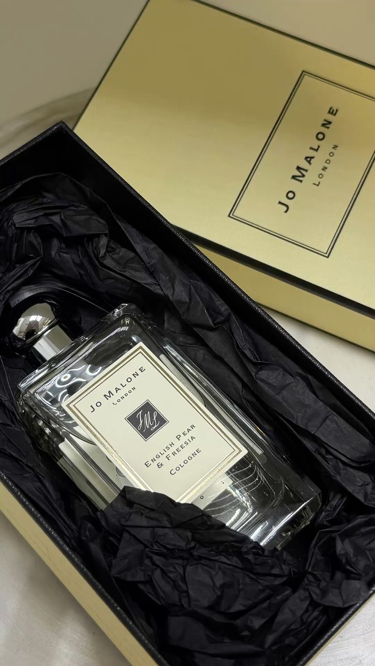 Jo Malone English Pear & Freesia Cologne